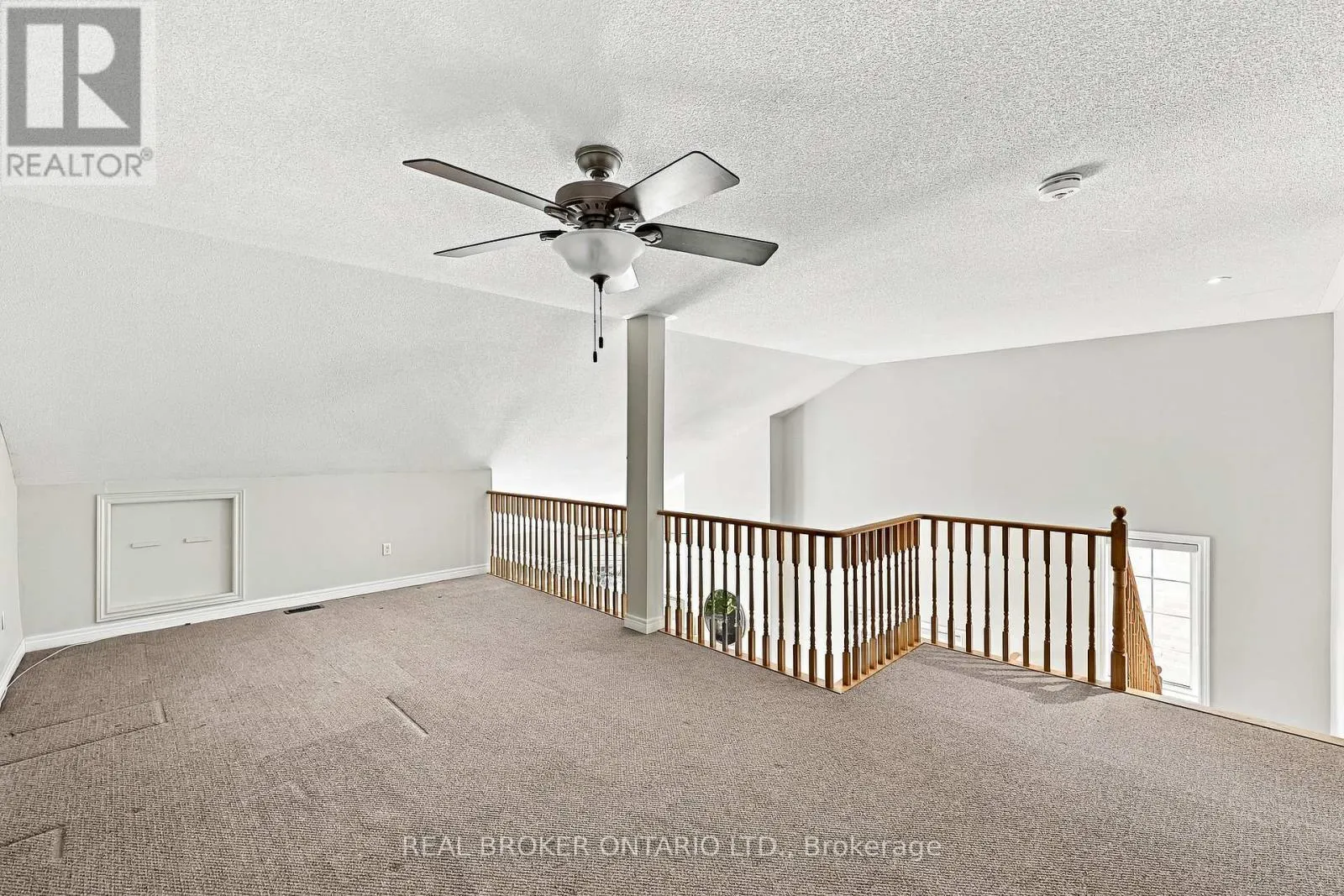 33 FRED BARNARD WAY