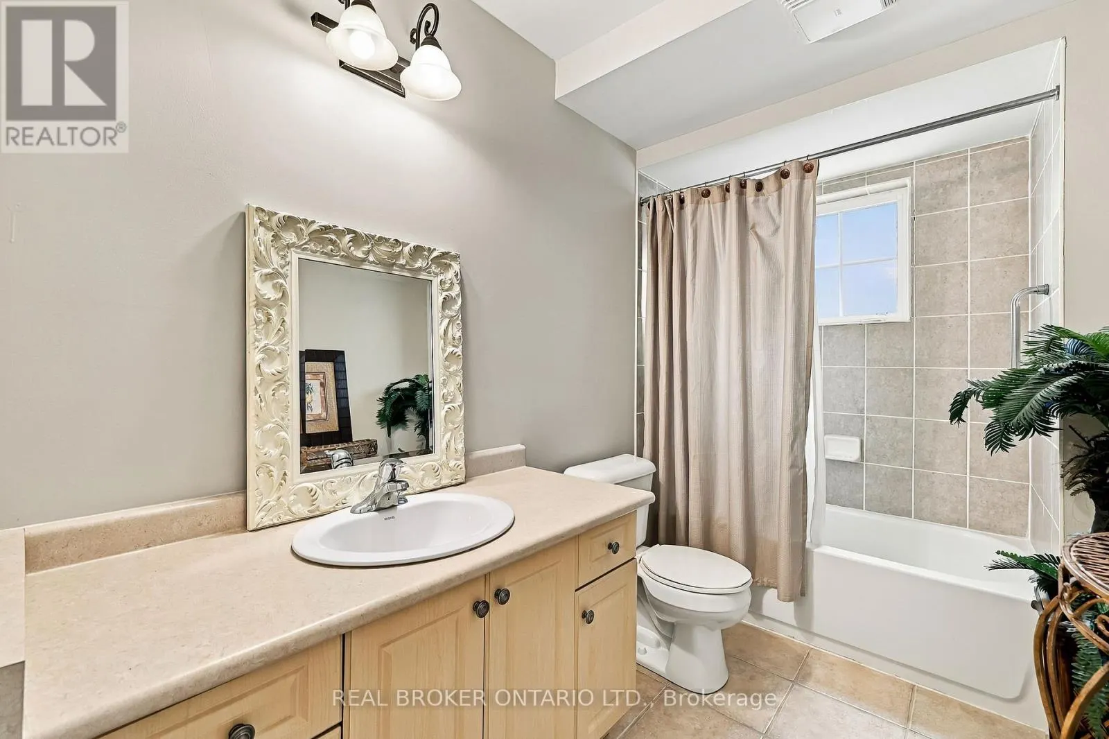 33 FRED BARNARD WAY