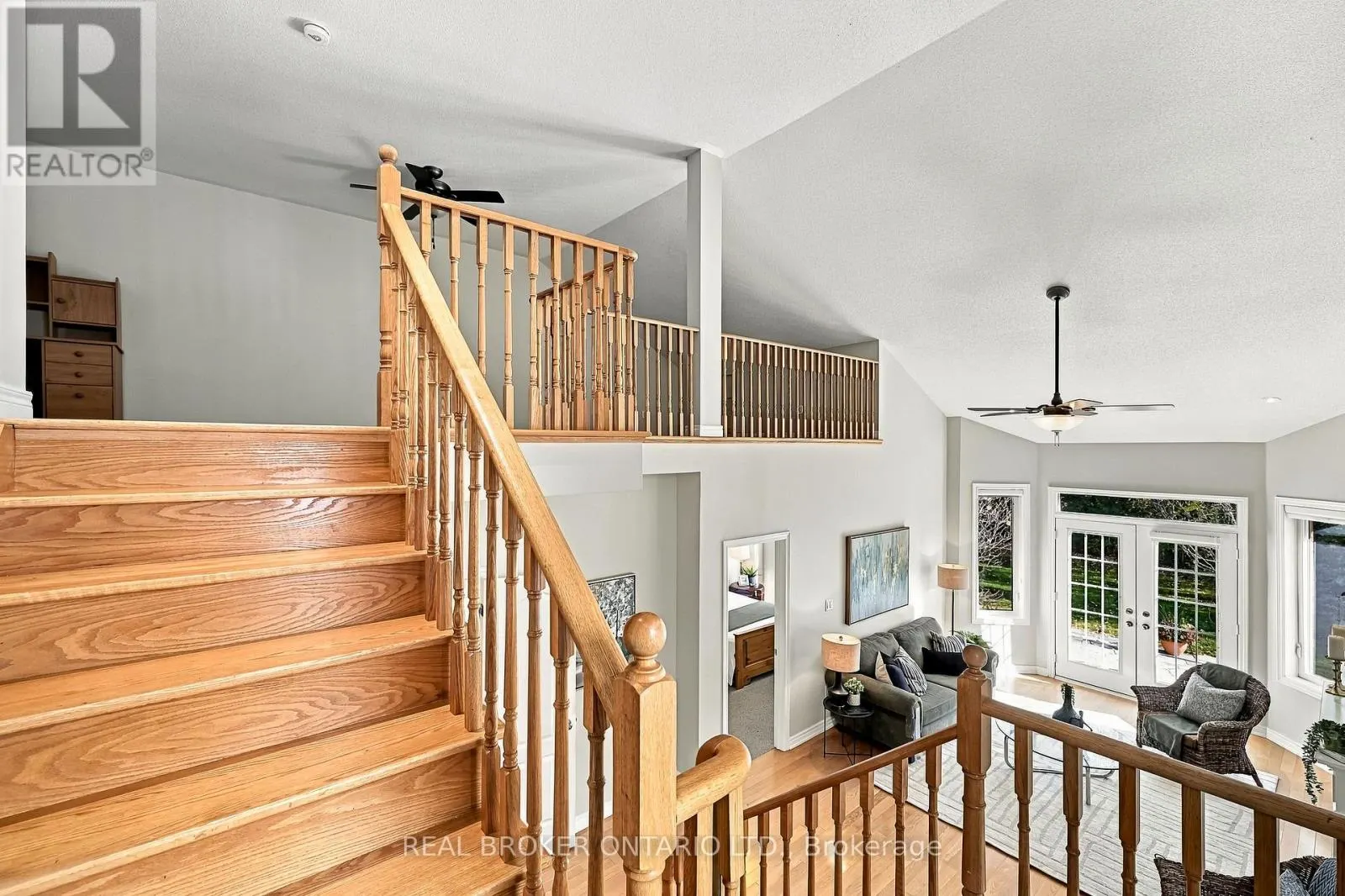 33 FRED BARNARD WAY