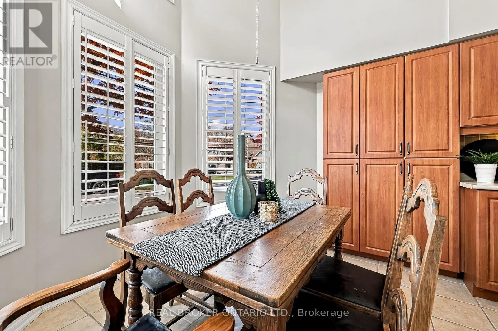 33 FRED BARNARD WAY