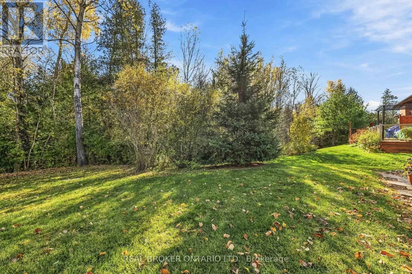 33 FRED BARNARD WAY