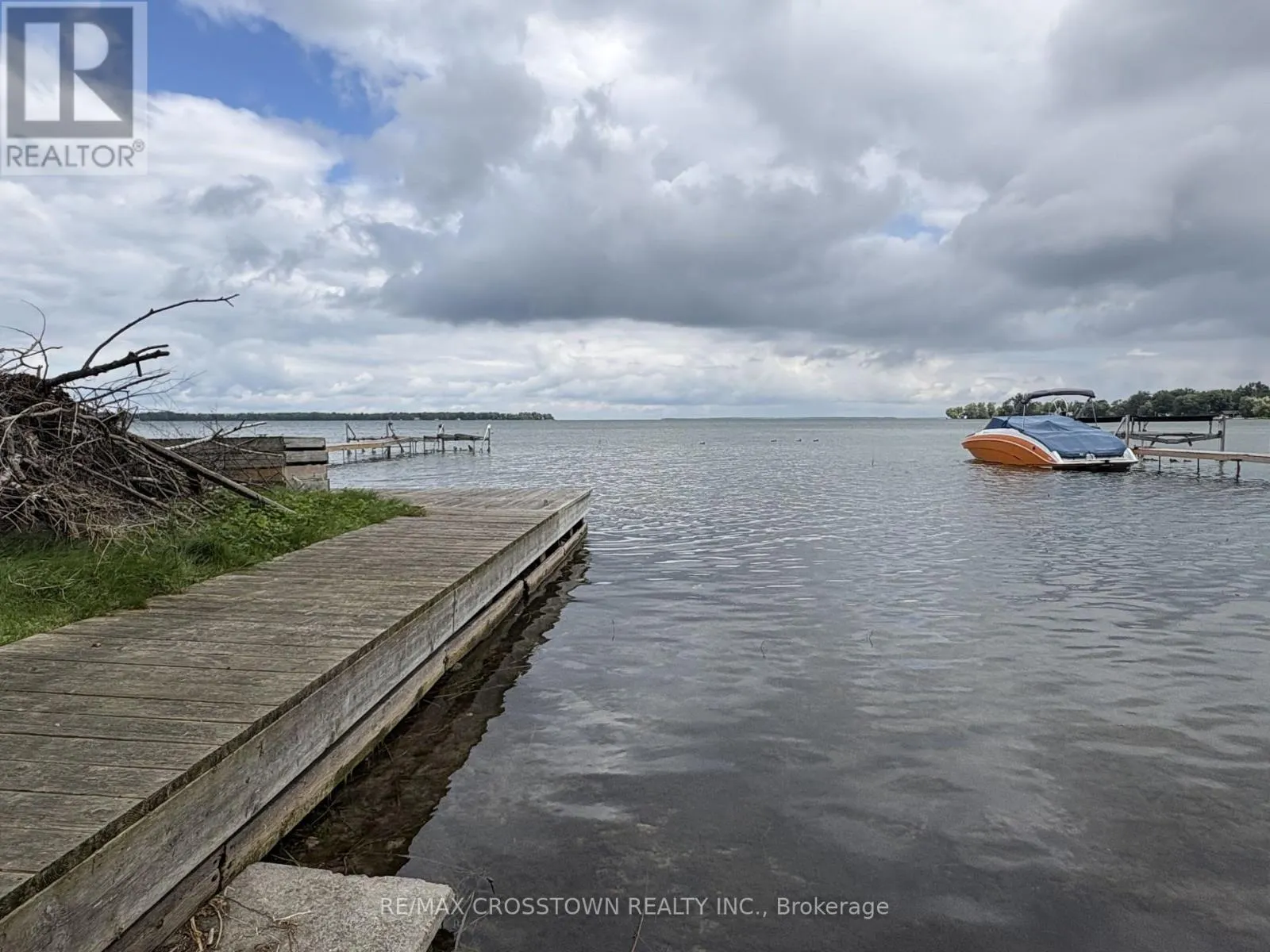 128 MOORES BEACH ROAD