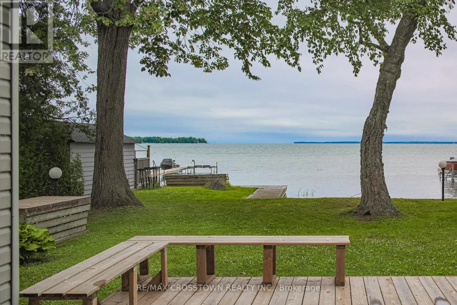 128 MOORES BEACH ROAD