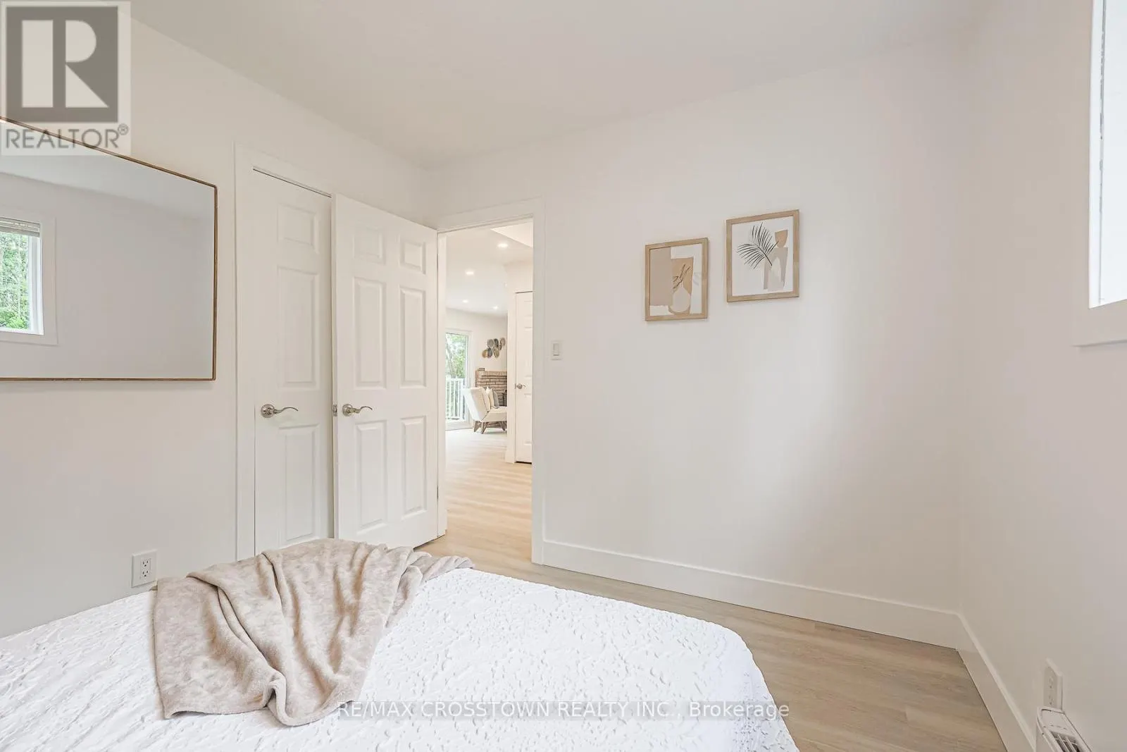 128 MOORES BEACH ROAD