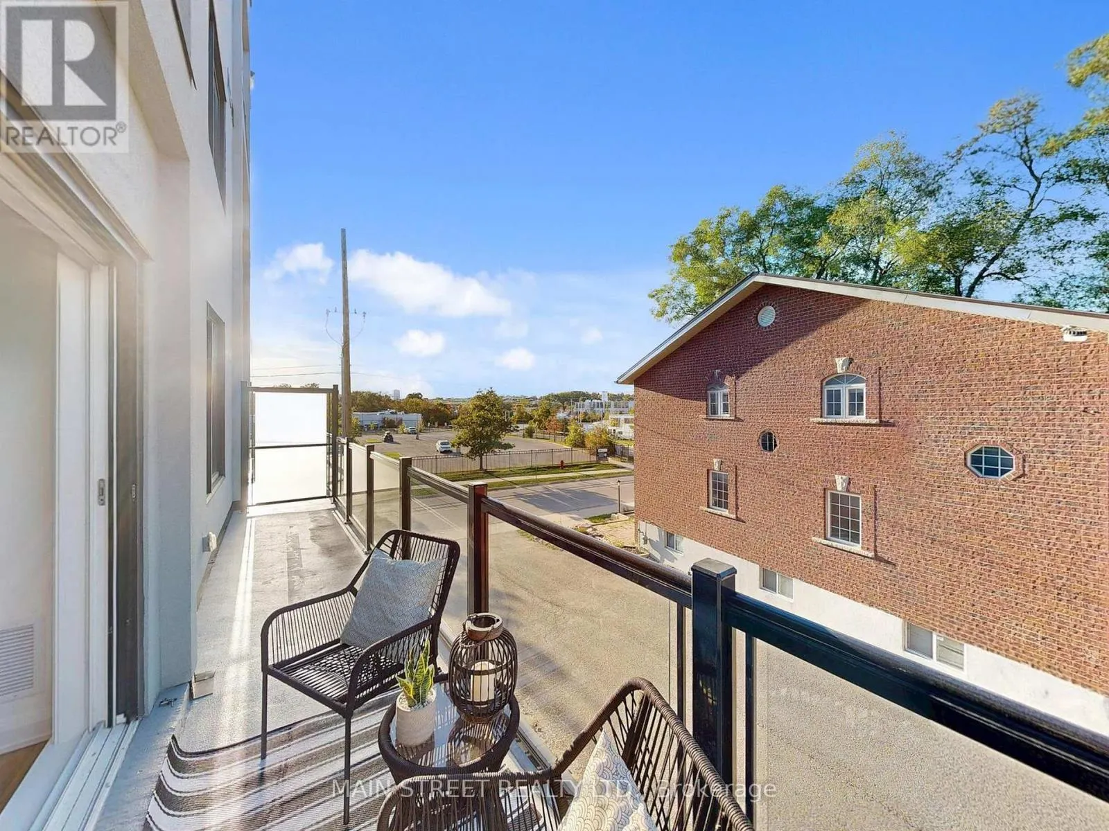 201 - 52 PROSPECT STREET