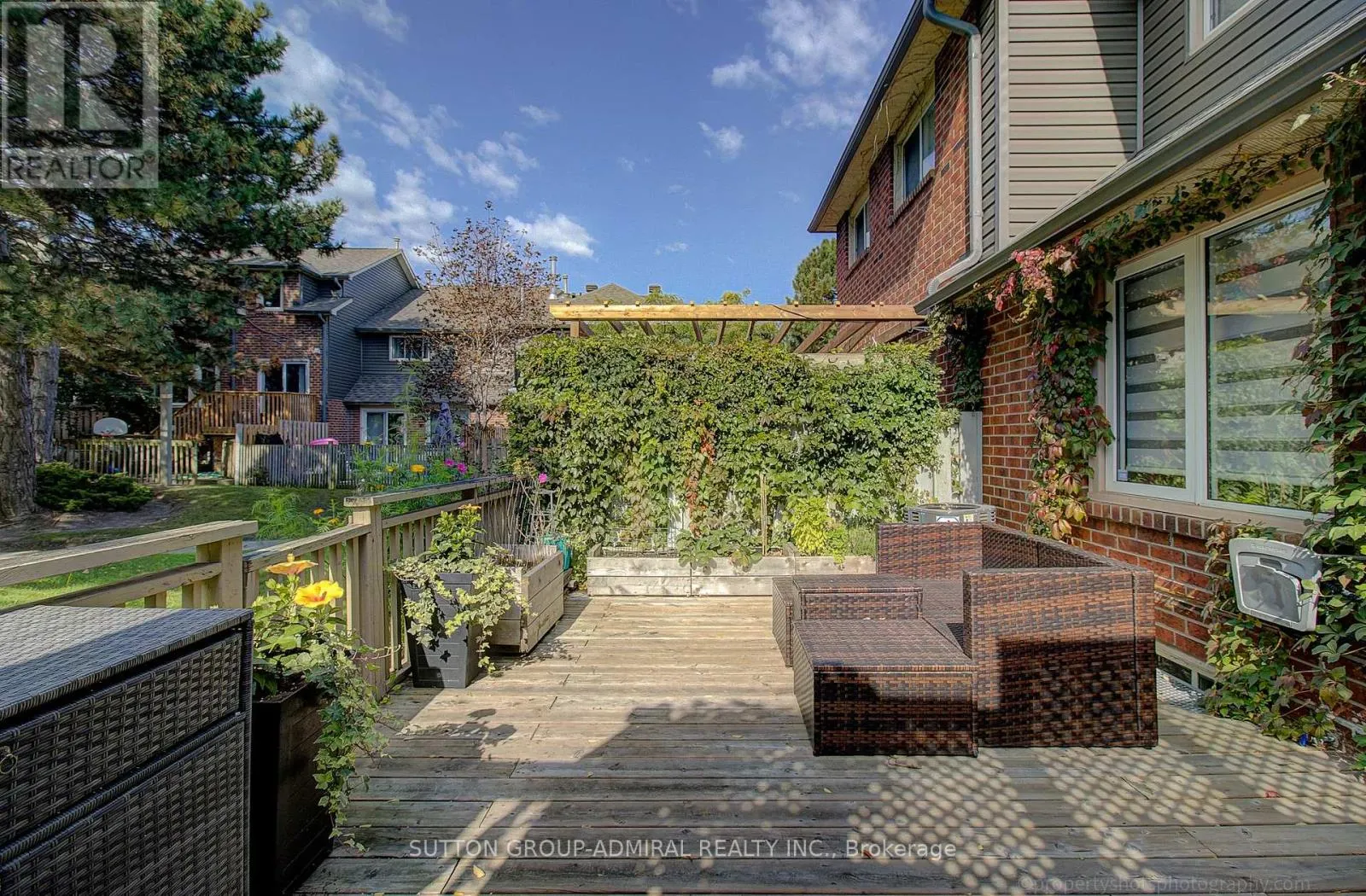 16 BEAUMONT PLACE