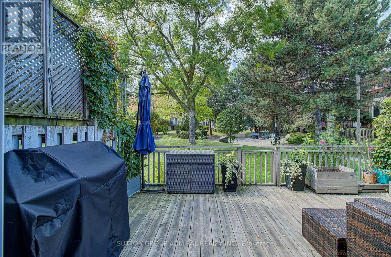 16 BEAUMONT PLACE