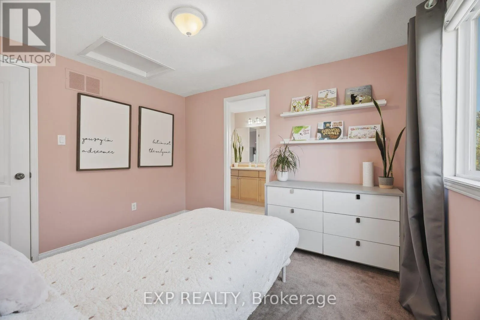 16 SHEPHARD AVENUE