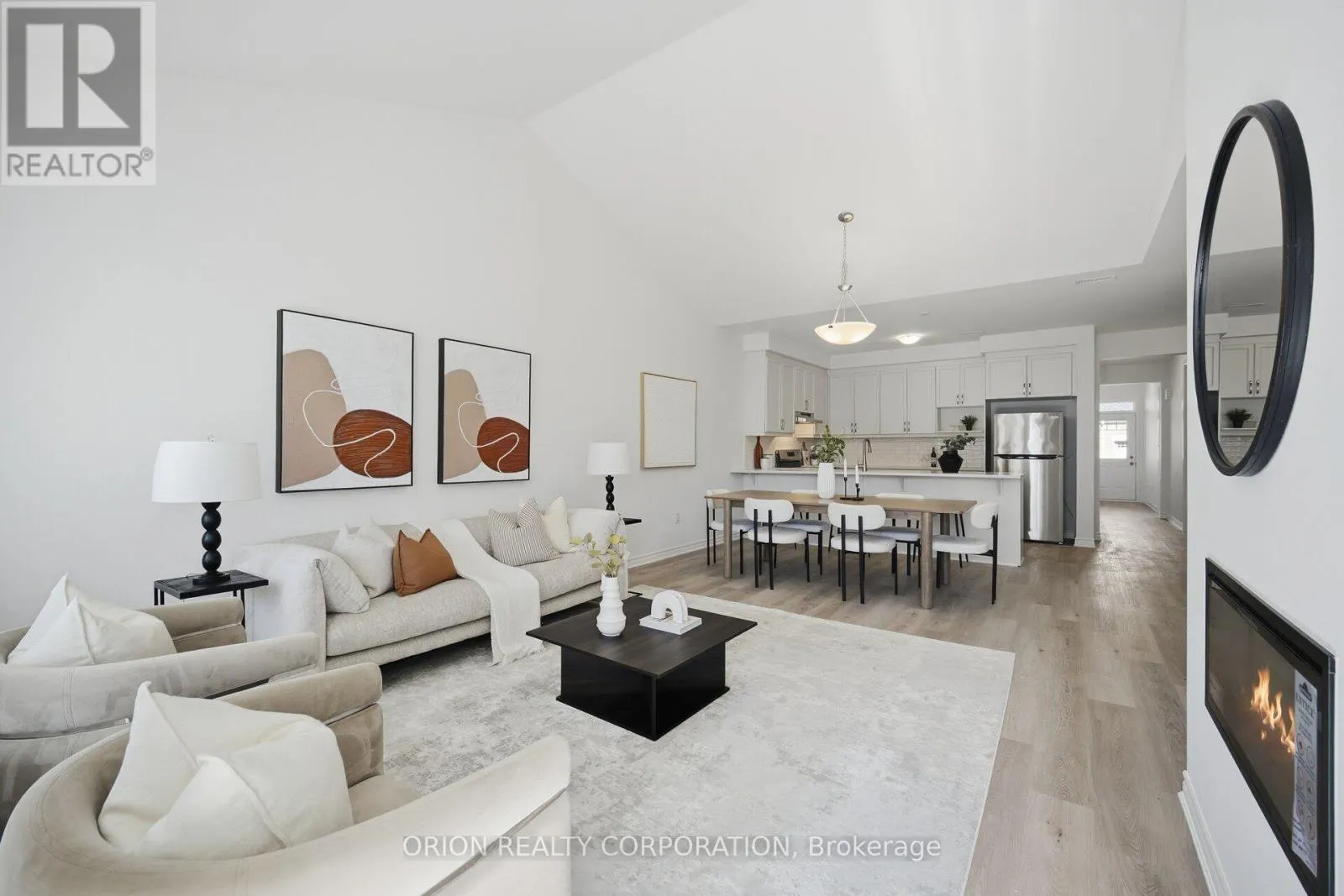 711 SARGEANT PLACE