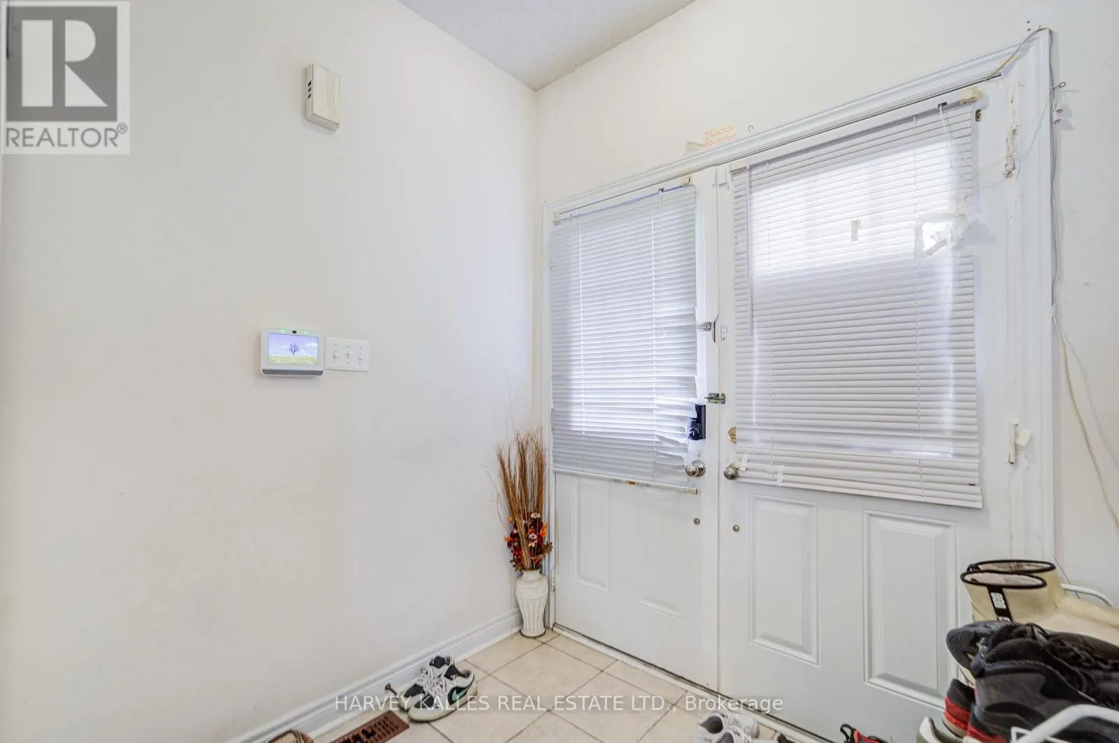 79 LAHORE CRESCENT