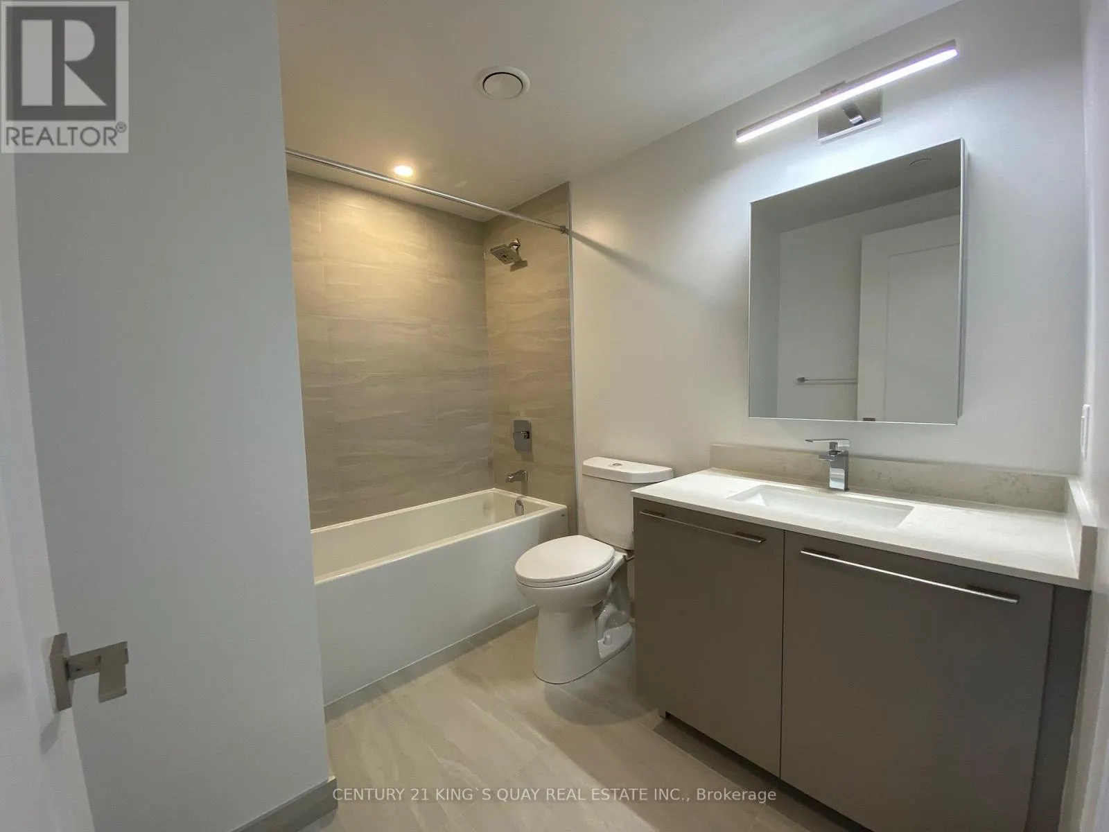 2606 - 8 WATER WALK DRIVE