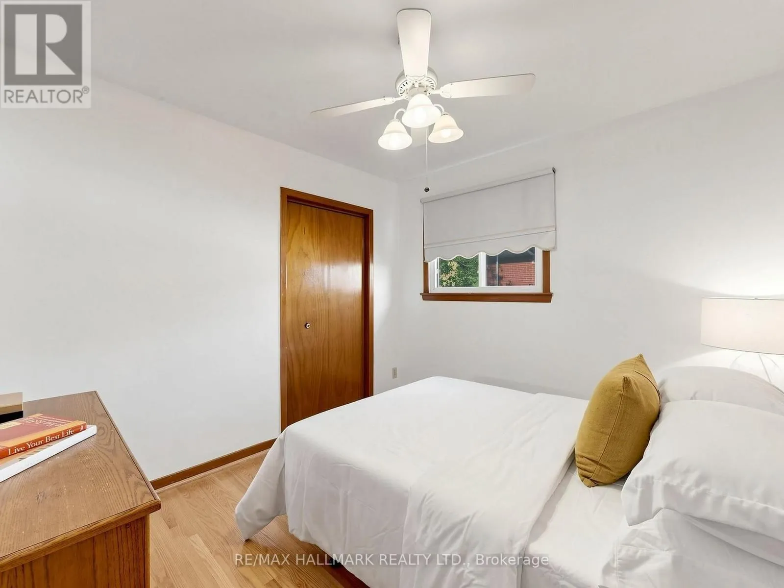 4 MULTIFLORA PLACE