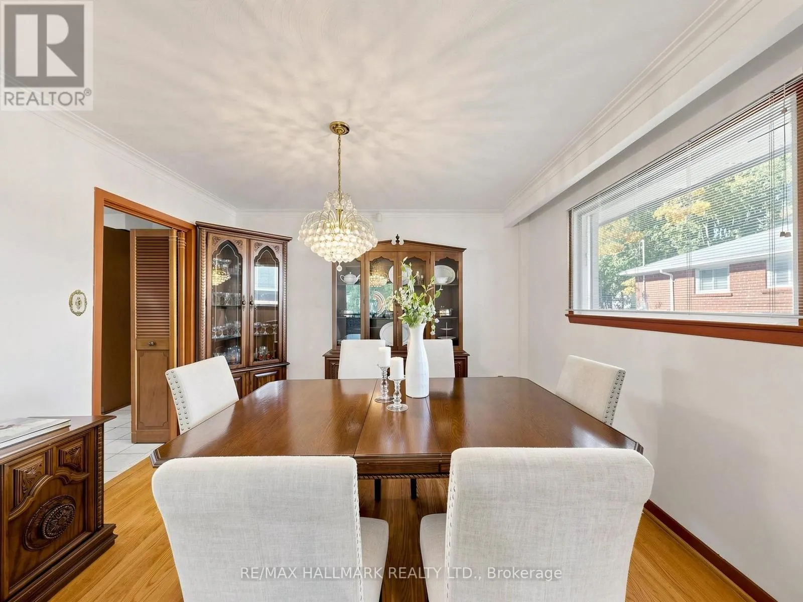 4 MULTIFLORA PLACE