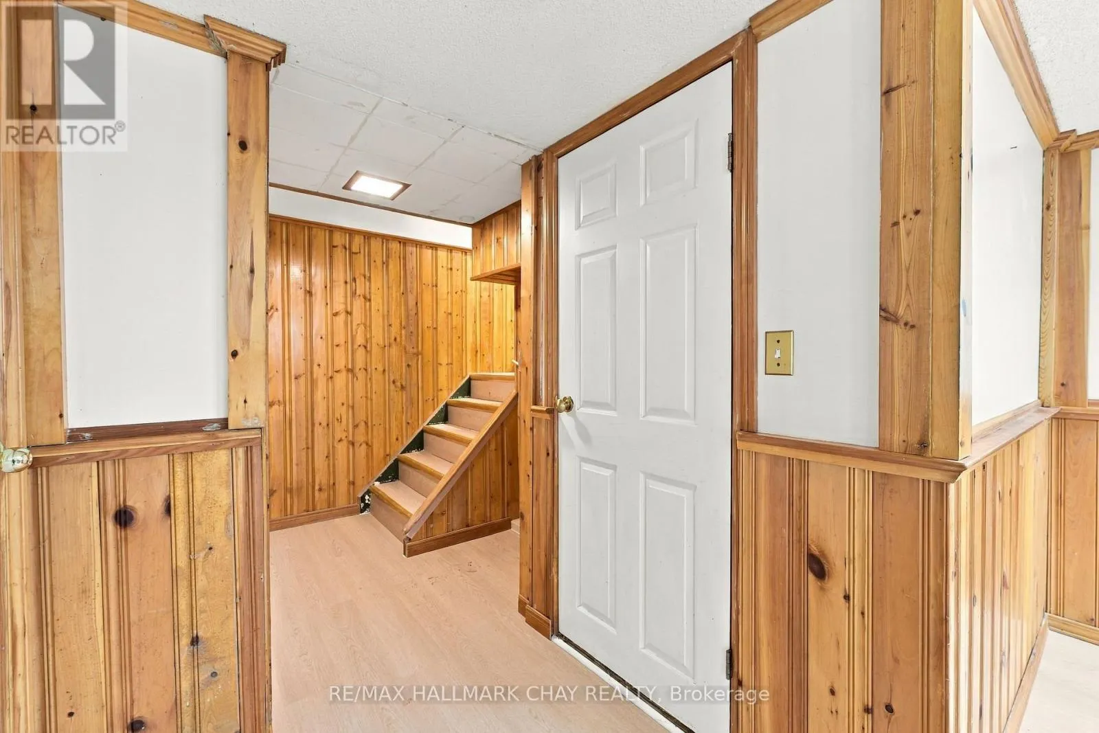 11 DAVIDSON ROAD