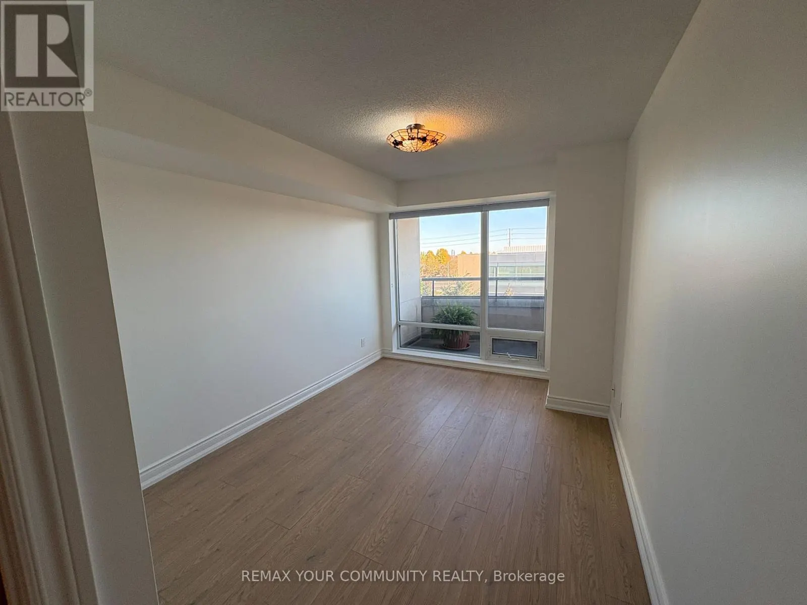 310 - 7 NORTH PARK ROAD