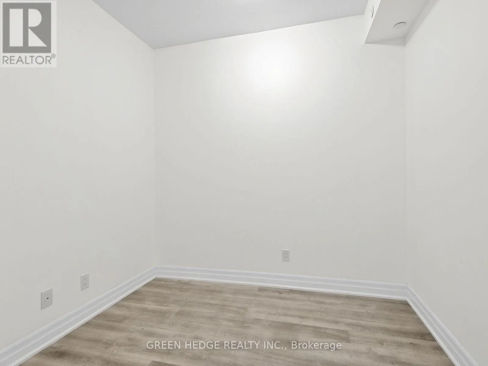 701 - 9075 JANE STREET