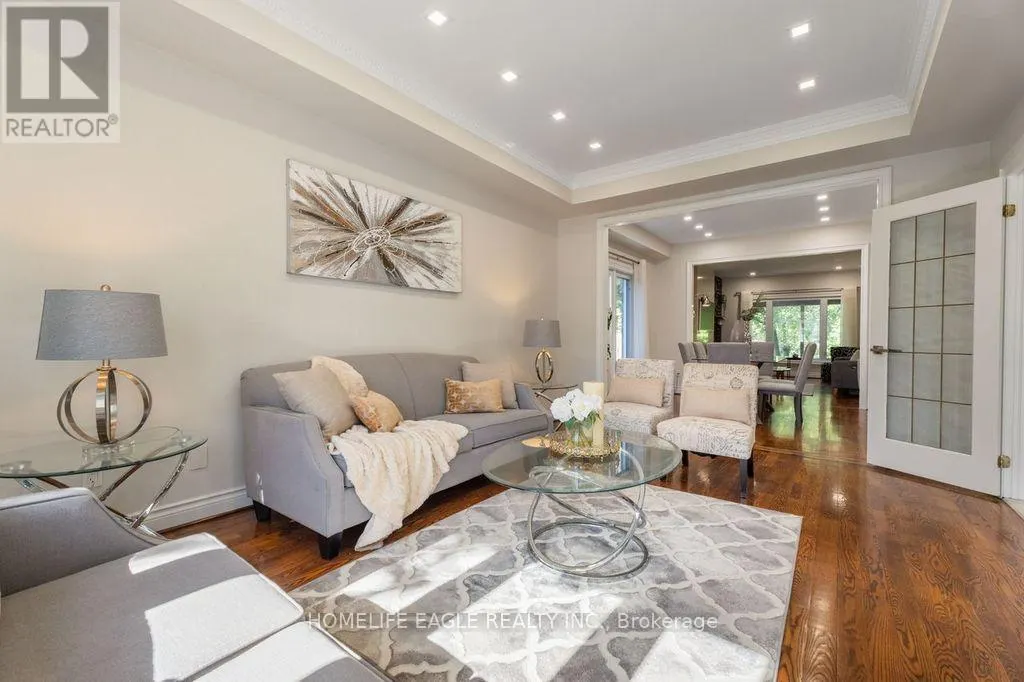 118 MAY AVENUE