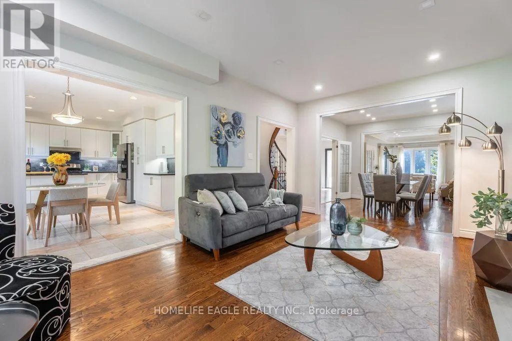 118 MAY AVENUE