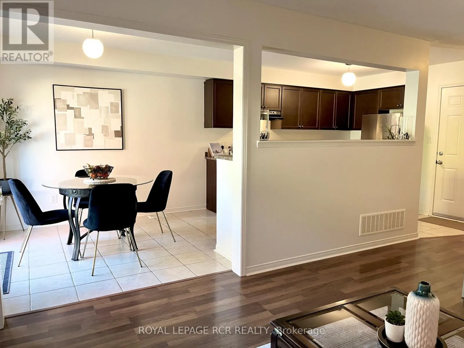 10 RUTHERFORD ROAD