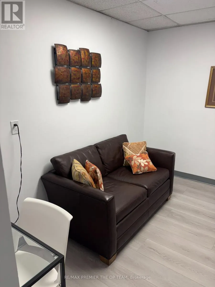 203 - 8333 WESTON ROAD