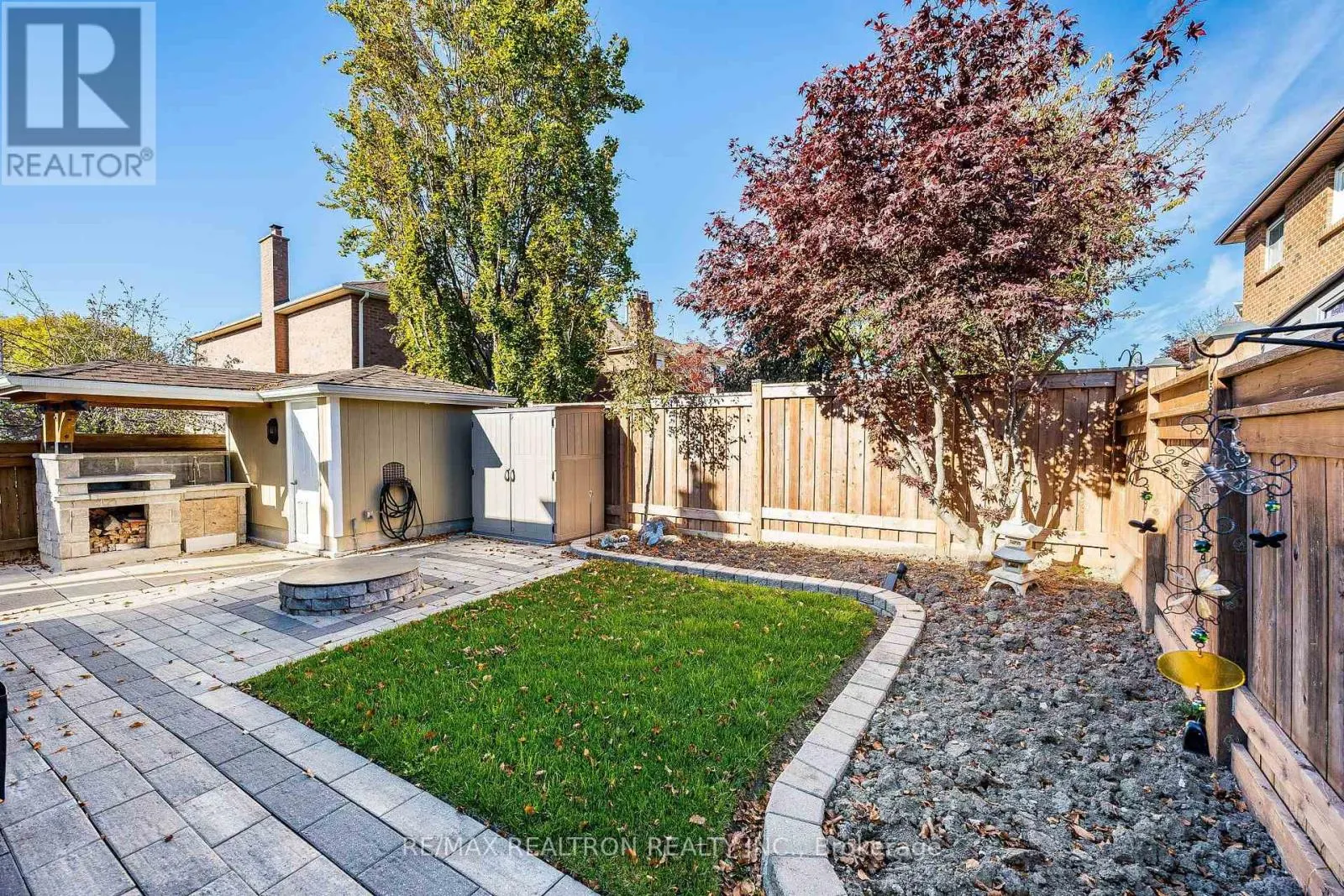 12 FIFEFIELD DRIVE