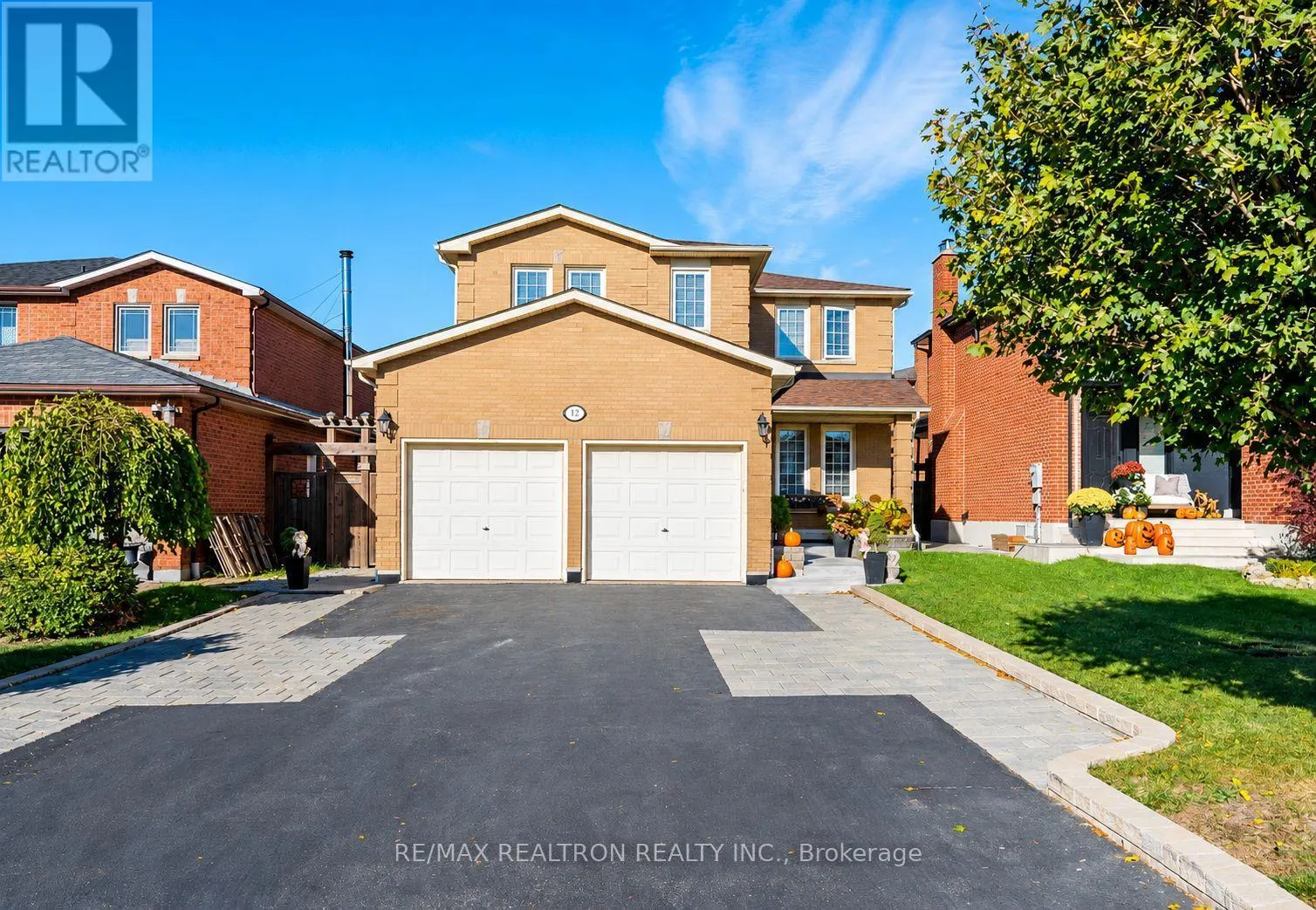 12 FIFEFIELD DRIVE