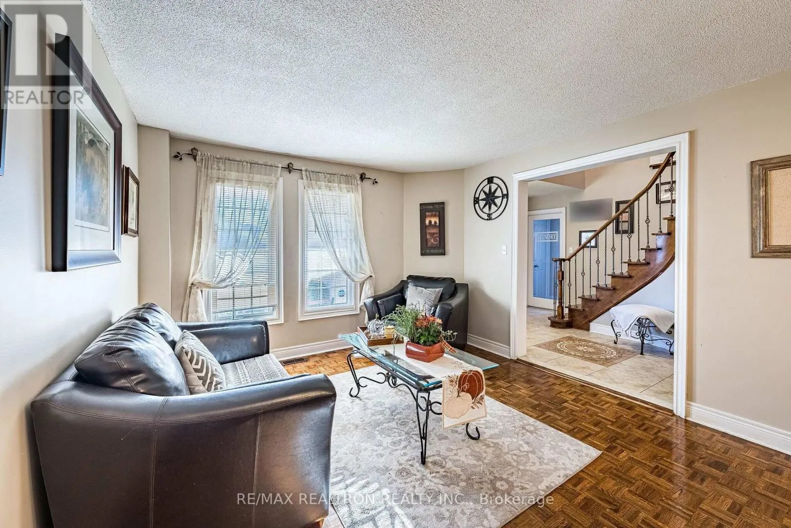 12 FIFEFIELD DRIVE