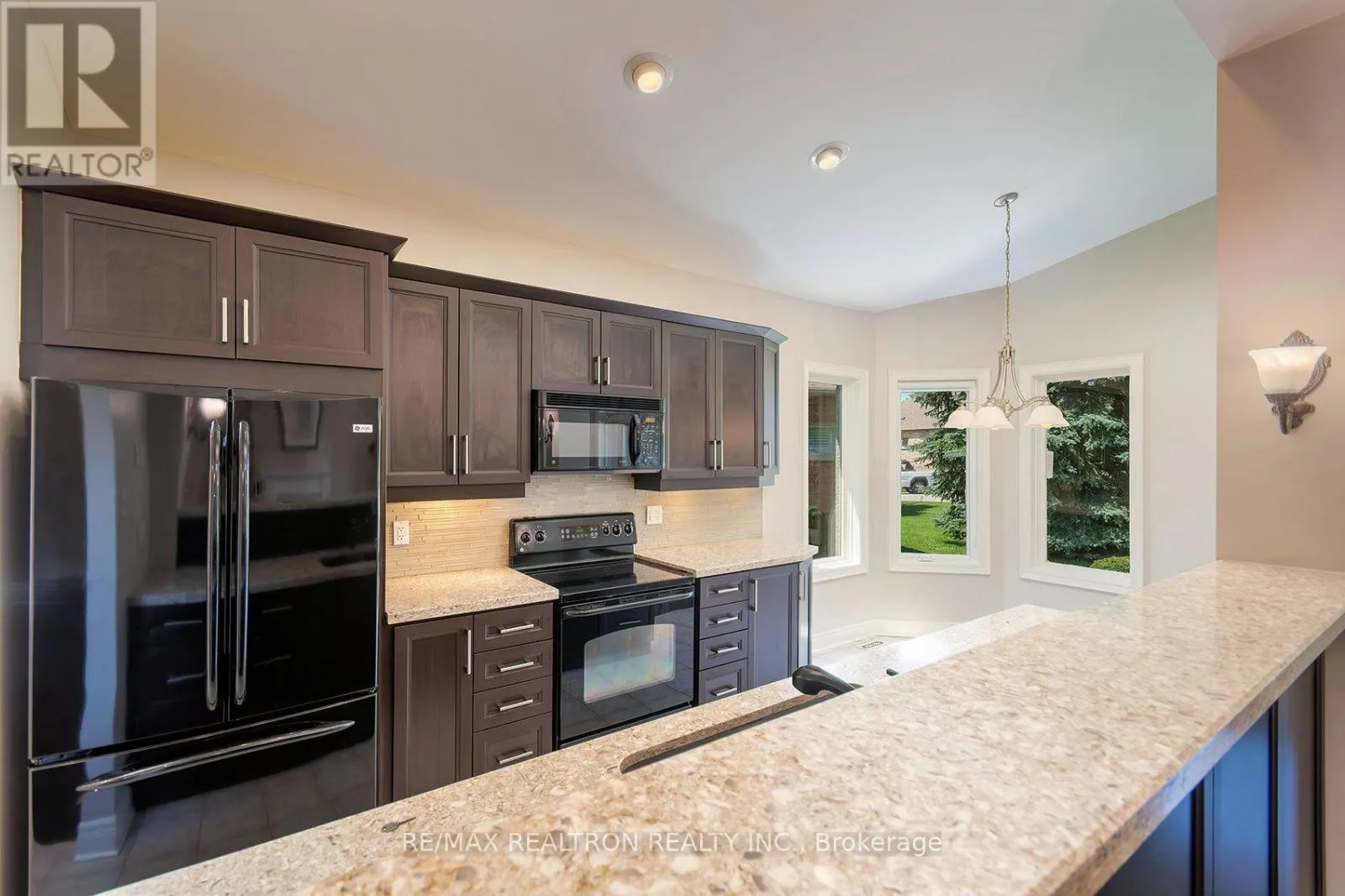 14 HAGEN HOLLOW