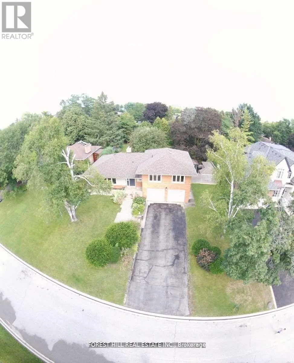 9 VISTAVIEW BOULEVARD