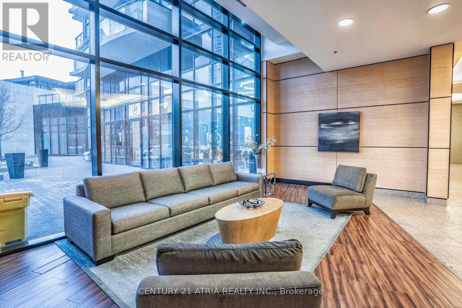 314 - 2900 HIGHWAY 7