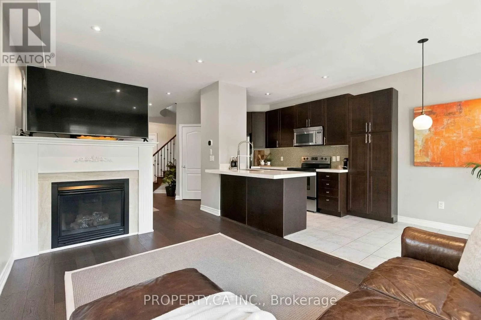 52 WOODVILLE DRIVE