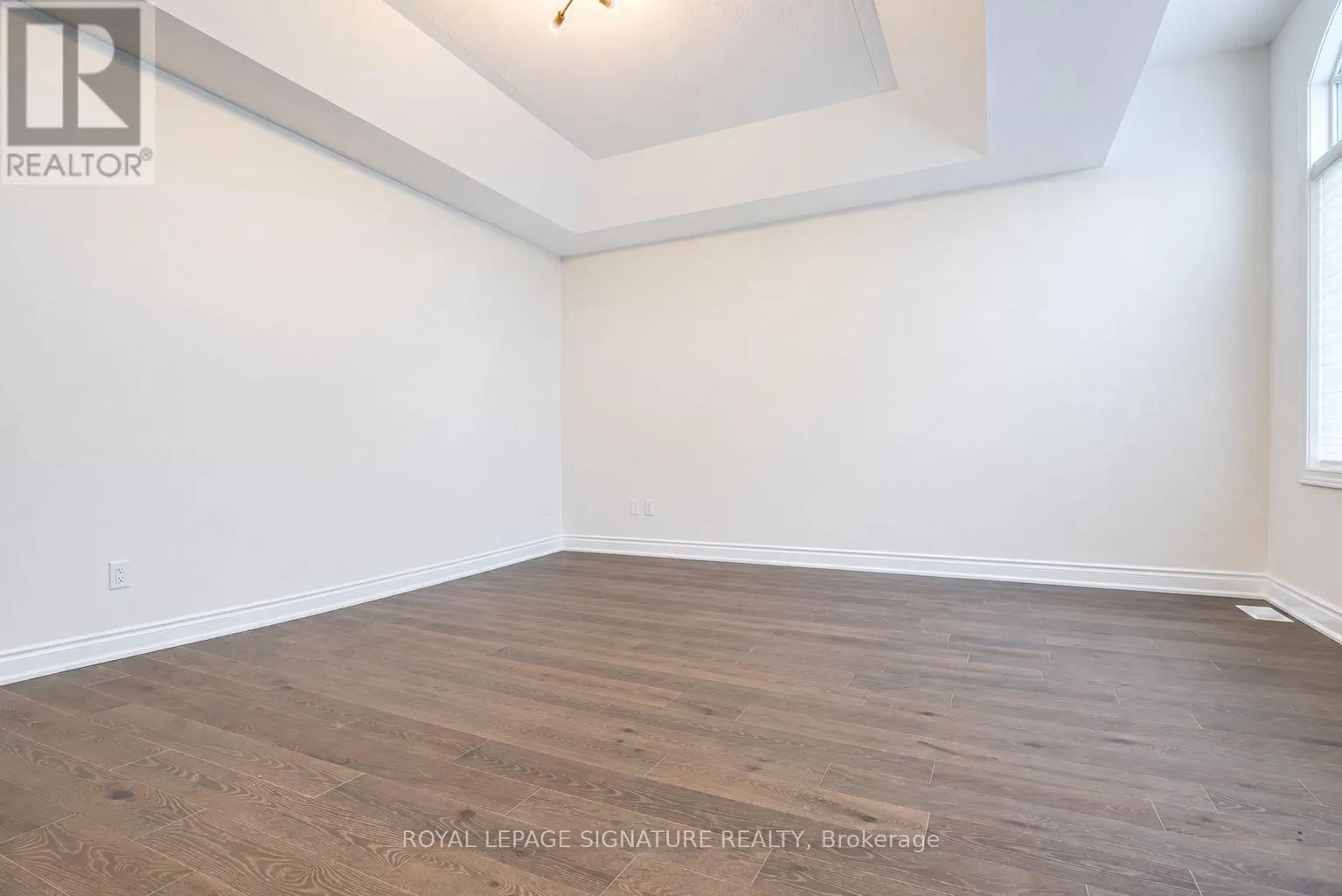 71 MAPLE FIELDS CIRCLE