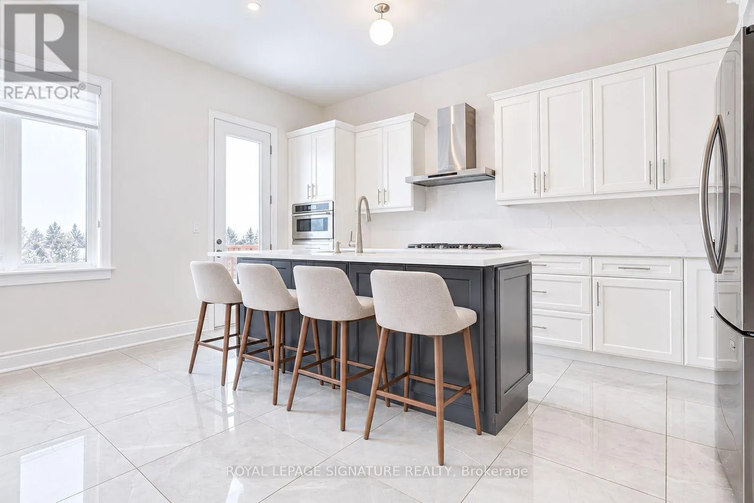 71 MAPLE FIELDS CIRCLE