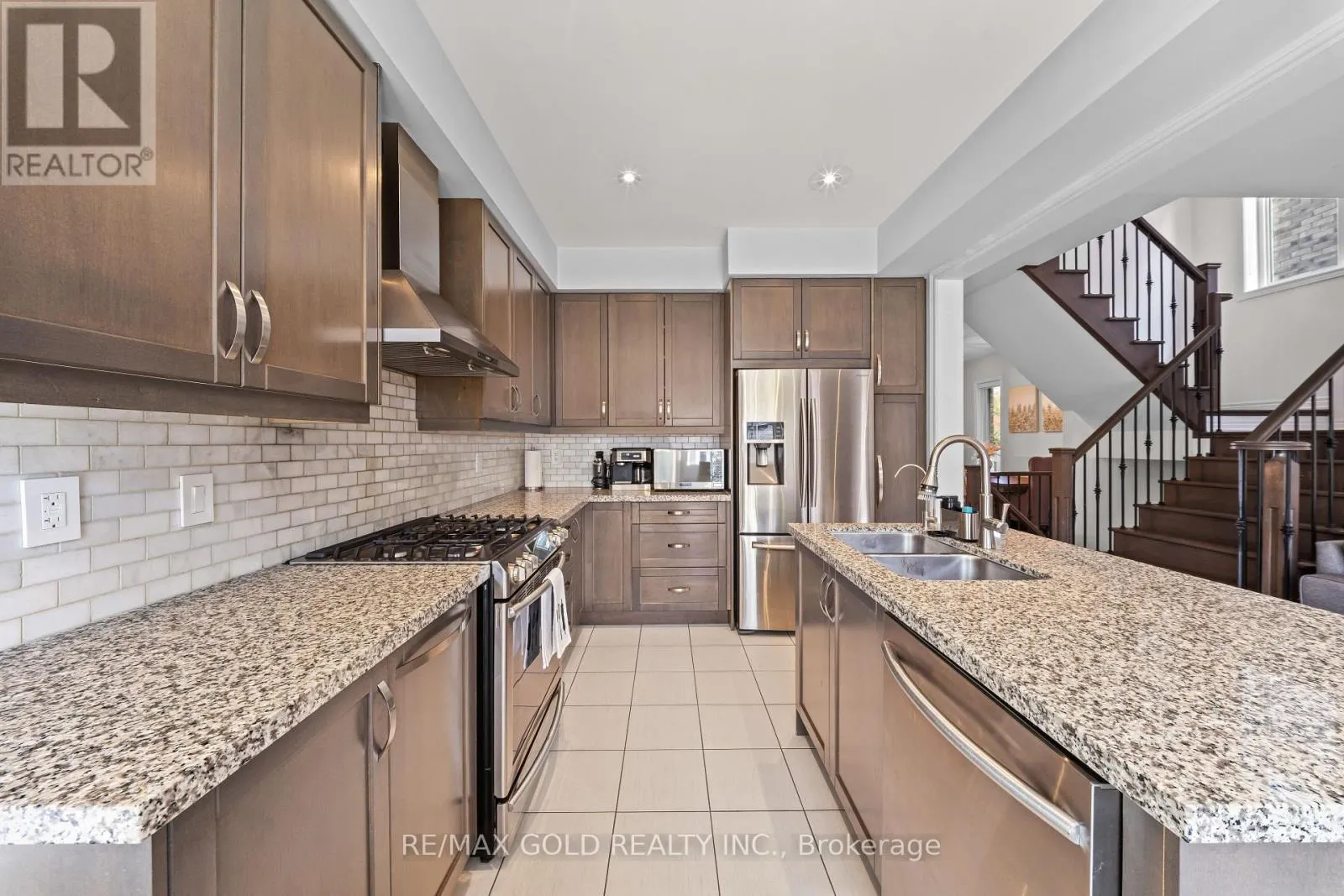 238 MACTIER DRIVE