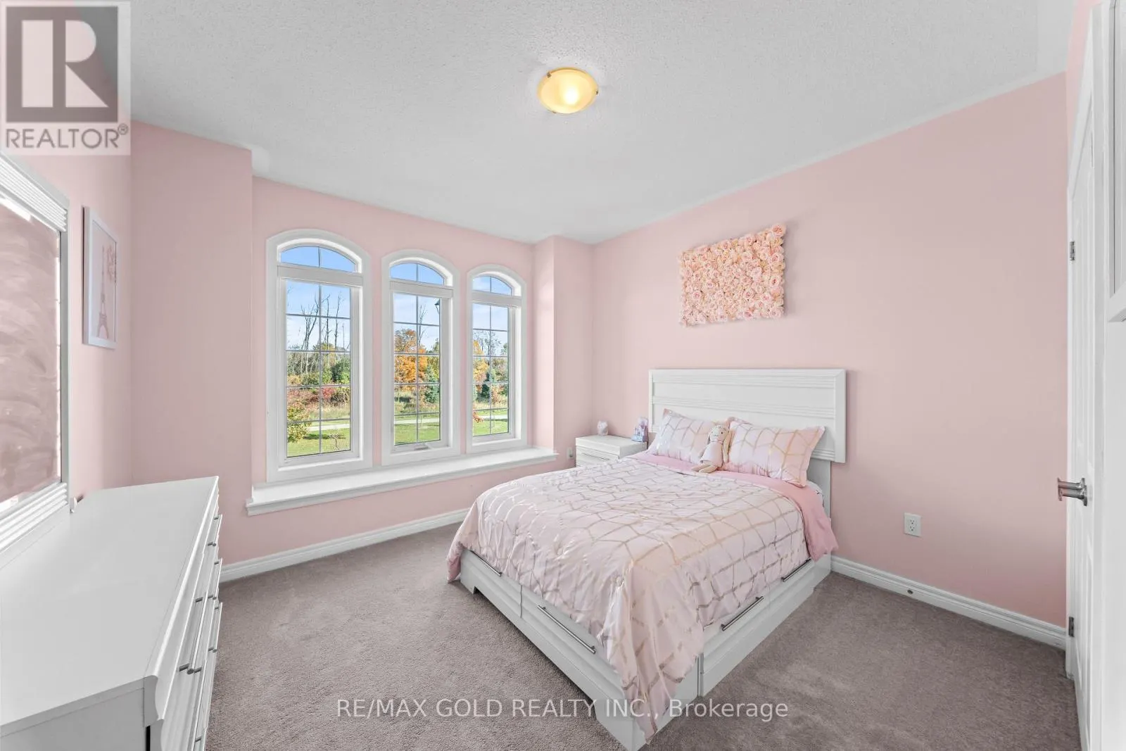 238 MACTIER DRIVE
