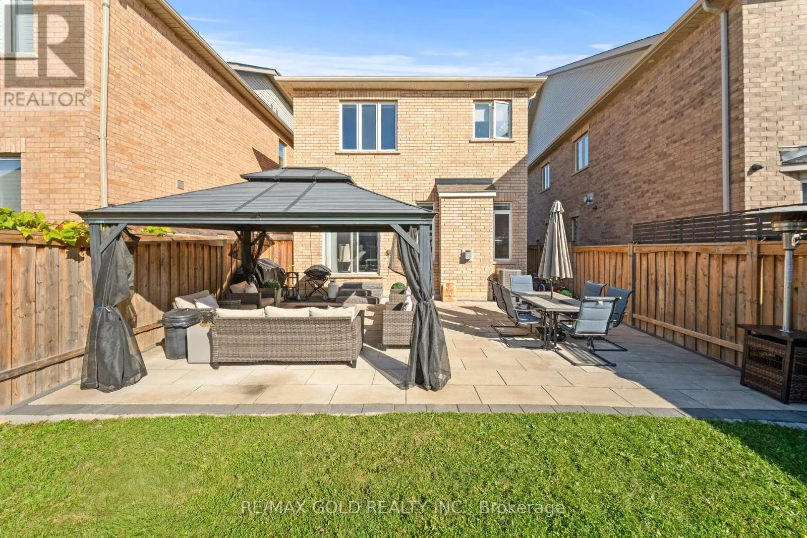 238 MACTIER DRIVE