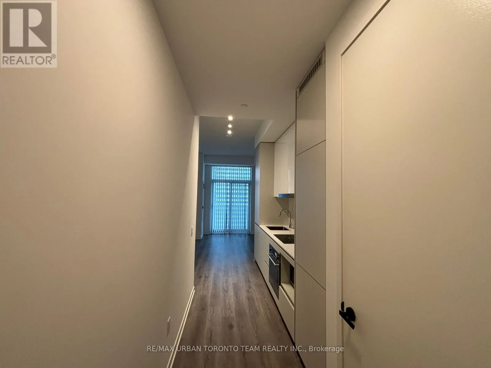 3115 - 28 INTERCHANGE WAY