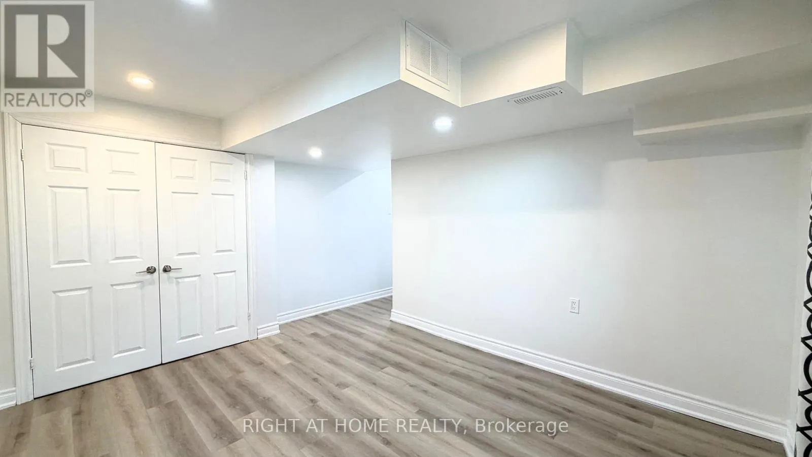 BASEMENT - 423 CROSSLAND GATE