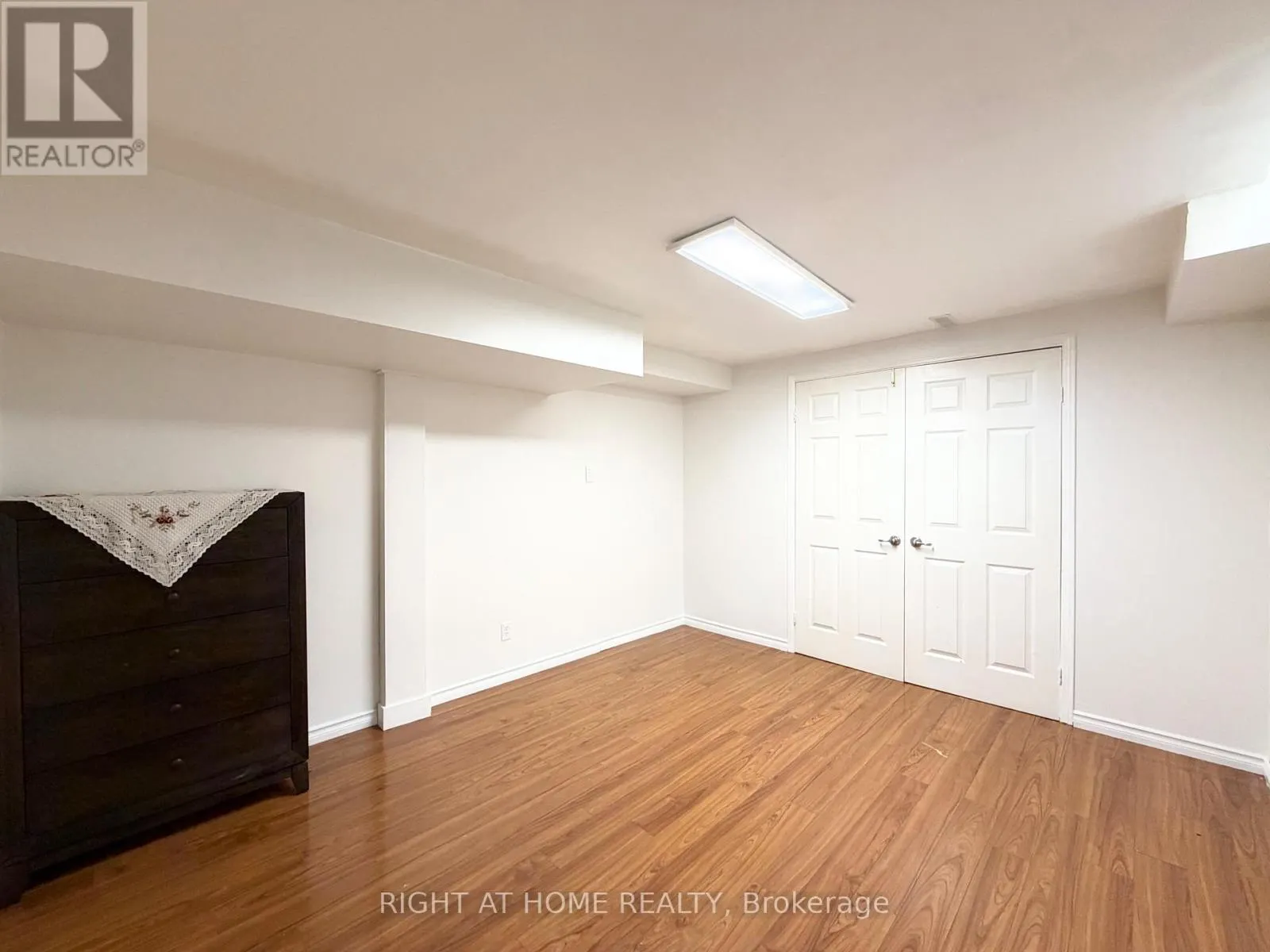 BASEMENT - 423 CROSSLAND GATE