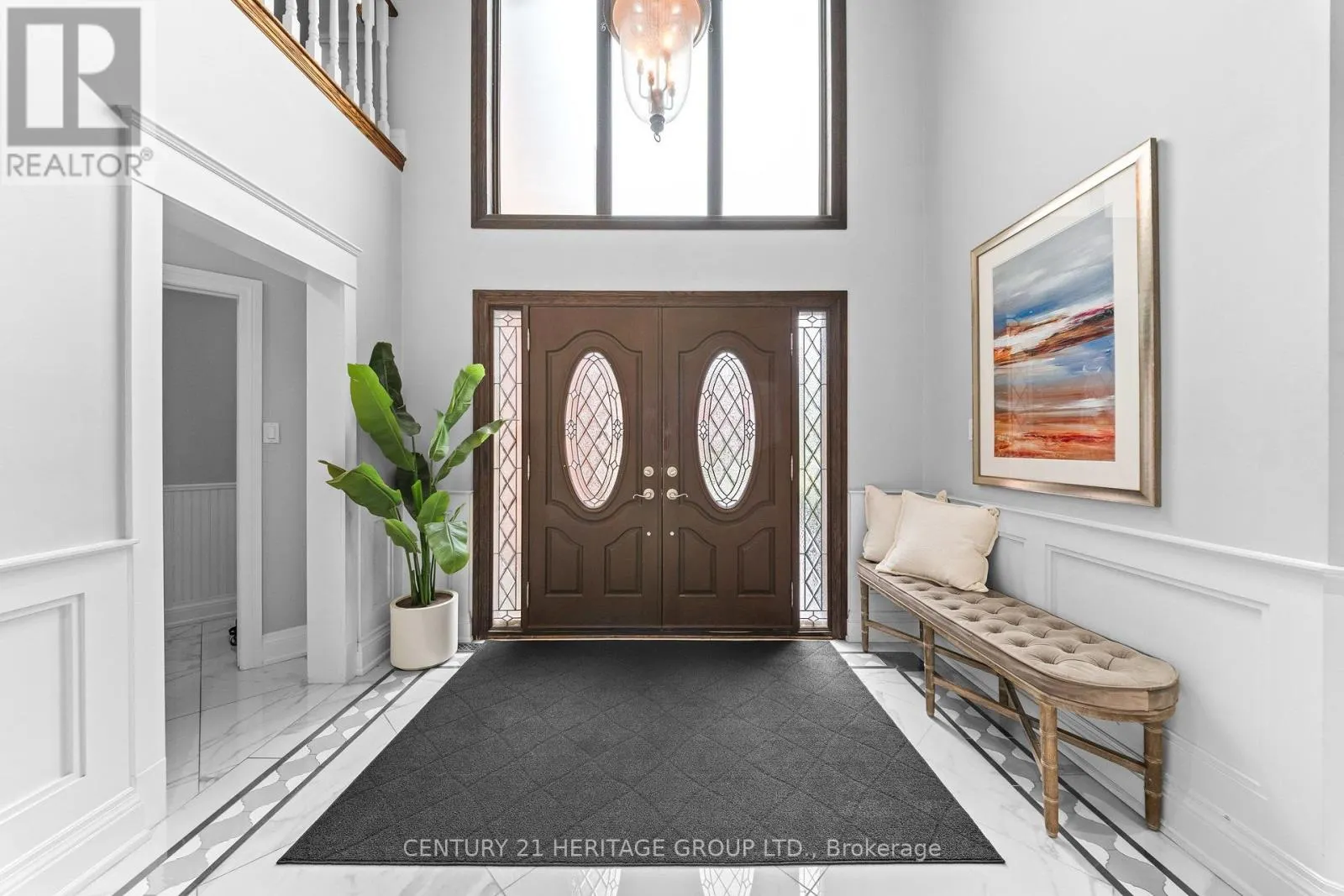 48 CARLYLE CRESCENT