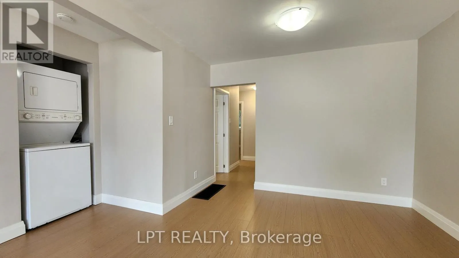 43 NEWBURY DRIVE