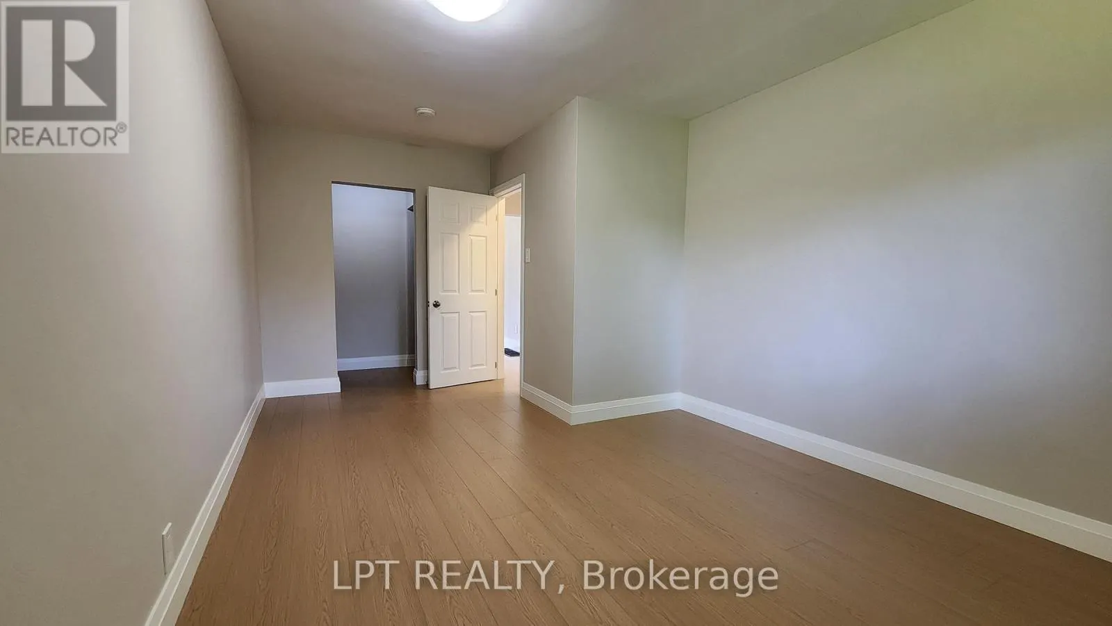 43 NEWBURY DRIVE