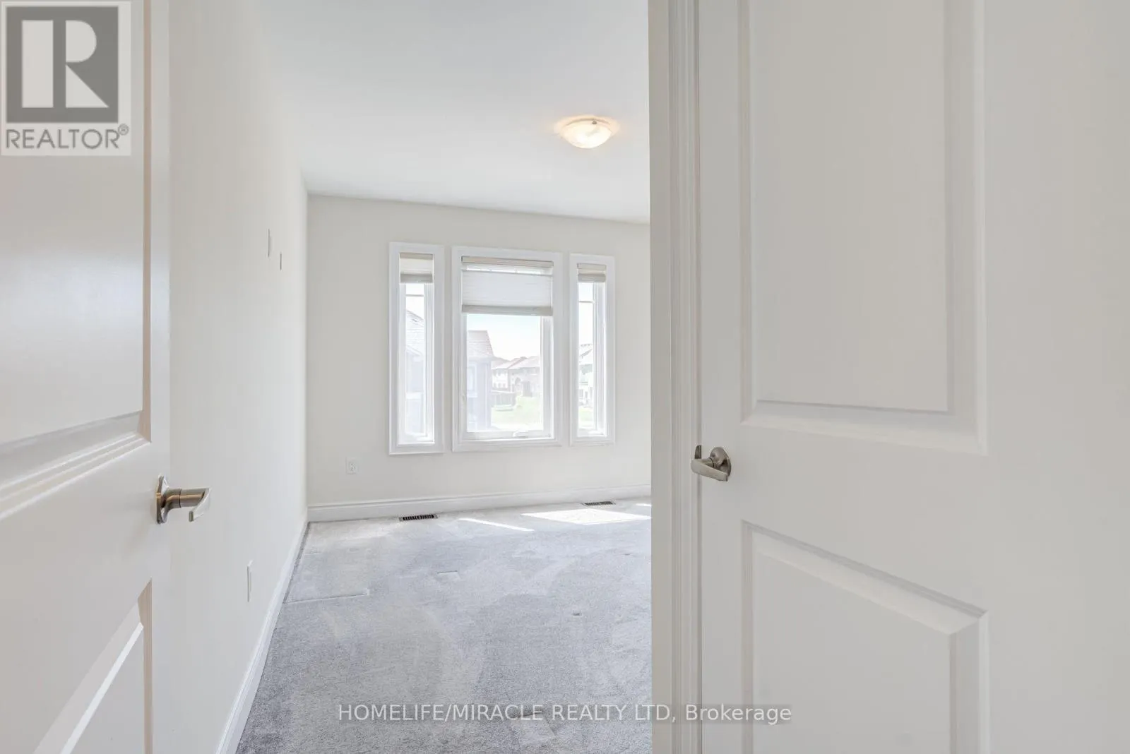 25 LORNE THOMAS PLACE