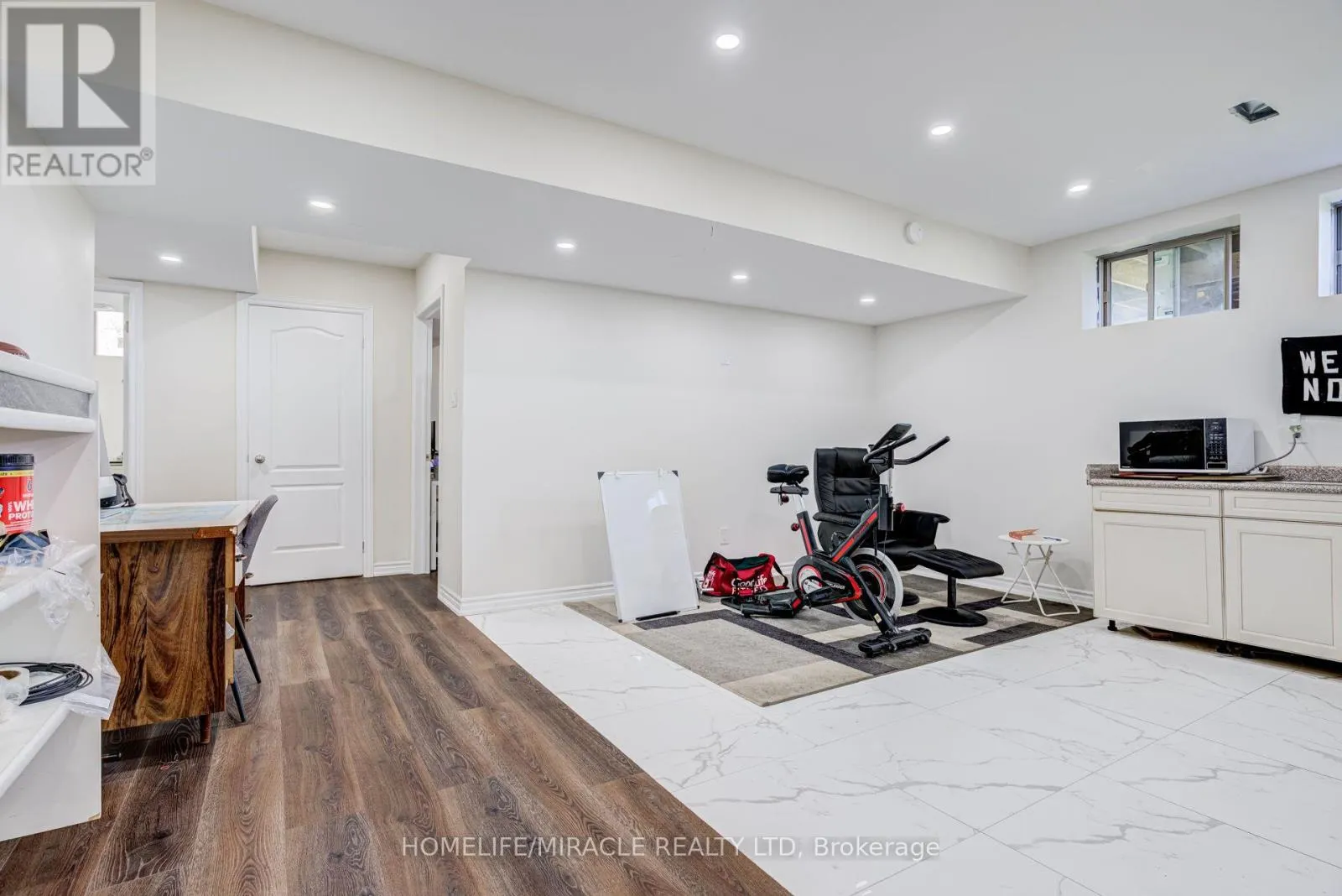 25 LORNE THOMAS PLACE