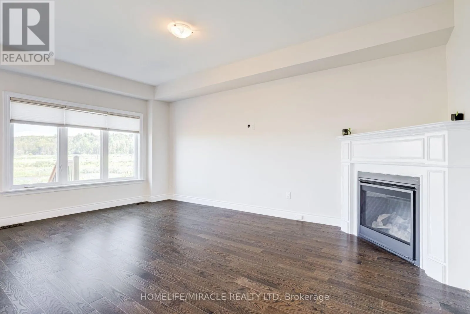 25 LORNE THOMAS PLACE