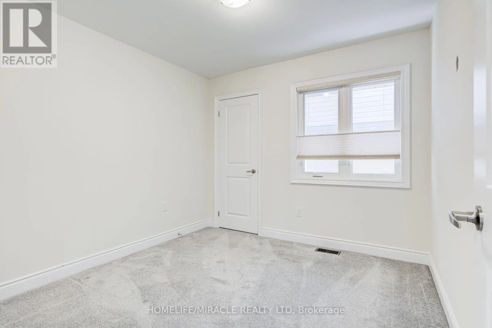 25 LORNE THOMAS PLACE