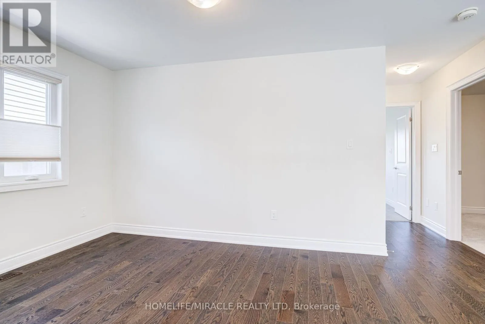 25 LORNE THOMAS PLACE