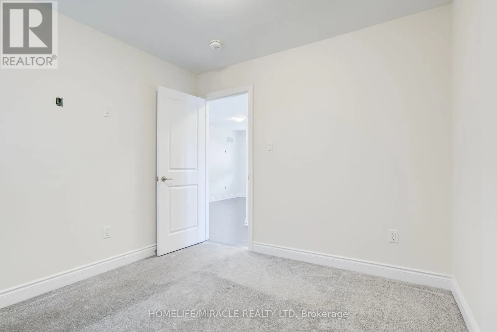 25 LORNE THOMAS PLACE