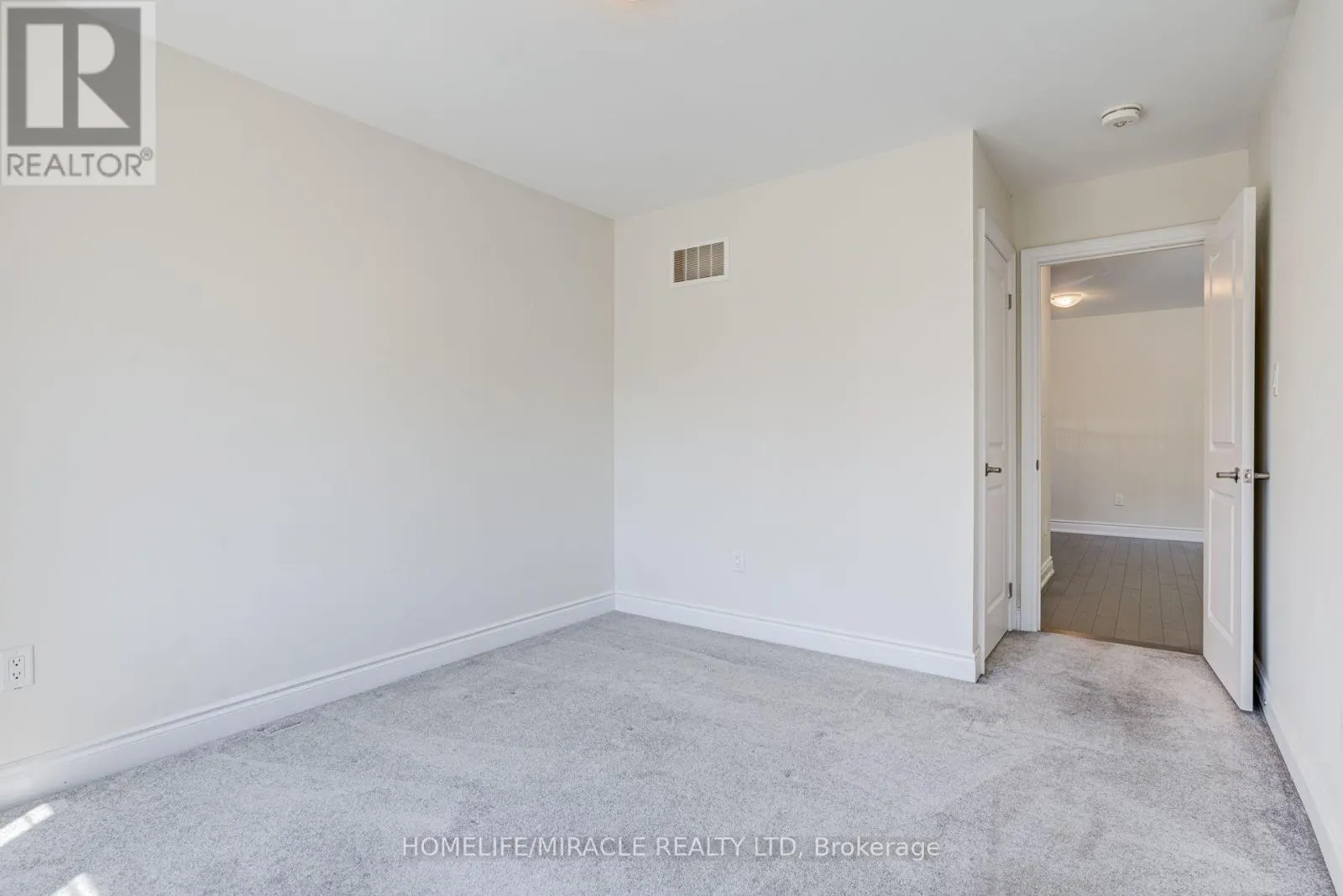25 LORNE THOMAS PLACE