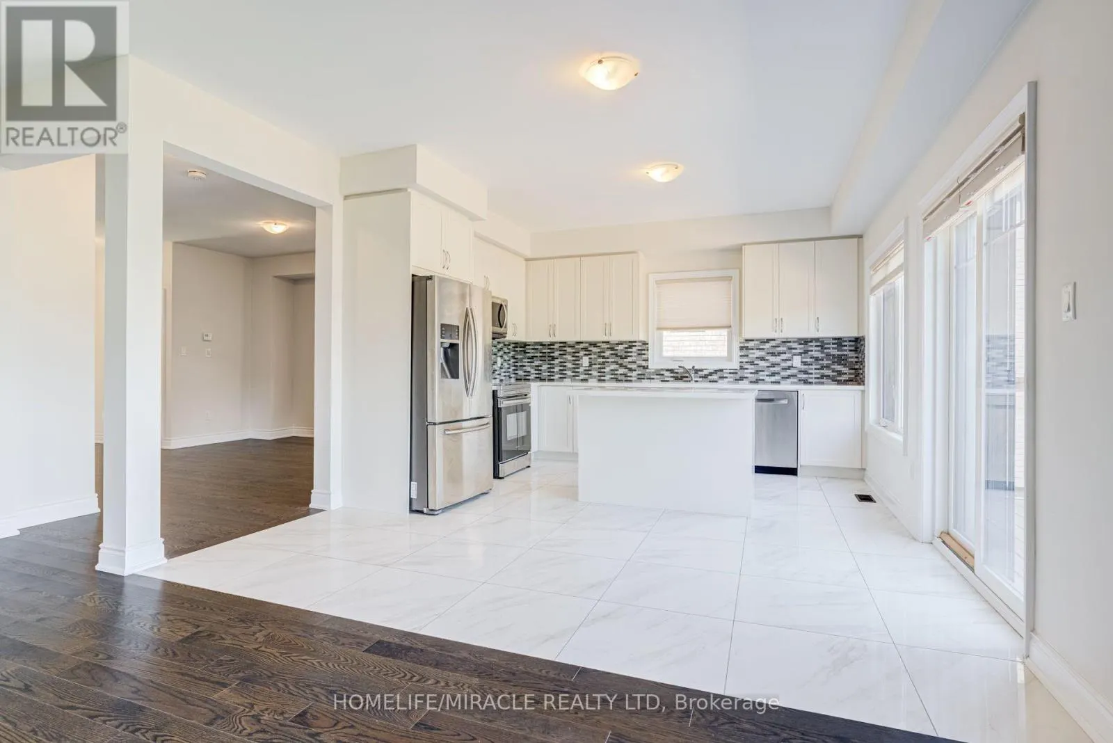 25 LORNE THOMAS PLACE